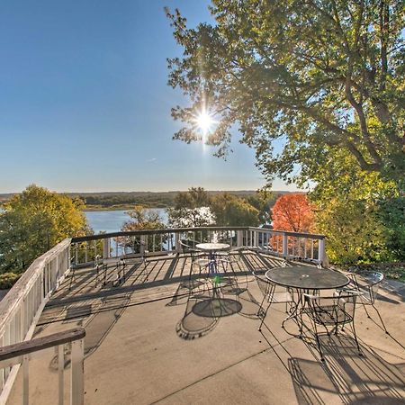 Watch The Sunrise At This Quaint Lake-View Cottage Peoria Exterior foto